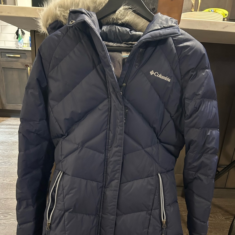 Columbia Women's Dark Blue Puffer Jacket